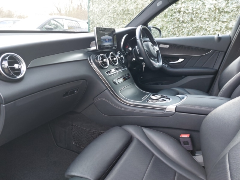 Used Mercedes-Benz GLC 2019 for sale - 77751756: Photo 5