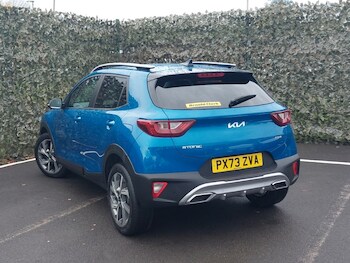 Used Kia Stonic 2023 for sale - 76465301: Photo