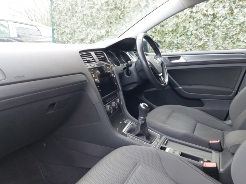 Used Volkswagen Golf 2019 for sale - 77837663: Photo 5