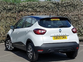 Used Renault Captur 2019 for sale - 78884717: Photo