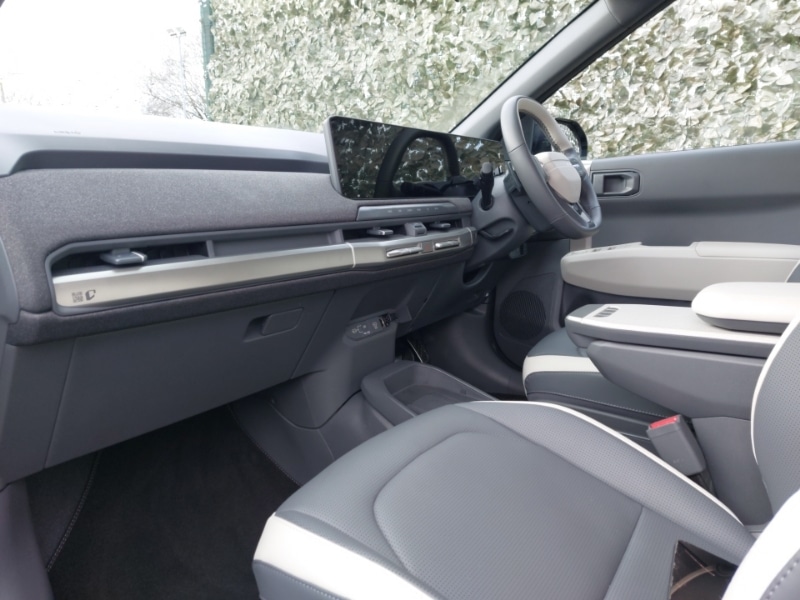 Used Kia EV3 2025 for sale - 77702295: Photo 5