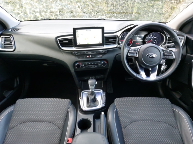 Used Kia Ceed 2019 for sale - 77623556: Photo 2