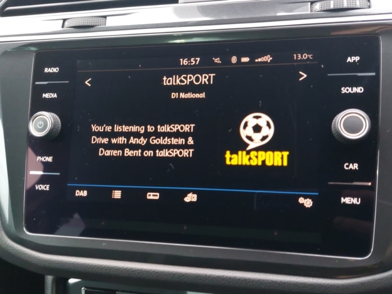 Used Volkswagen Tiguan 2018 for sale - 77777287: Photo 10