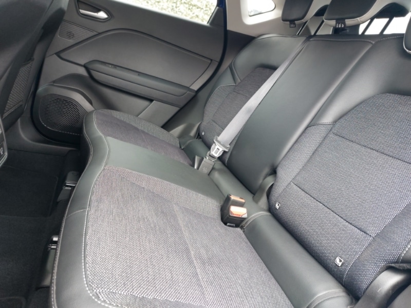 Used Renault Captur 2022 for sale - 76103353: Photo 6