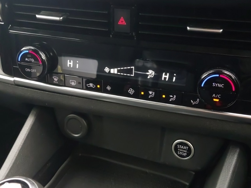 Used Nissan Qashqai 2021 for sale - 76880049: Photo 18