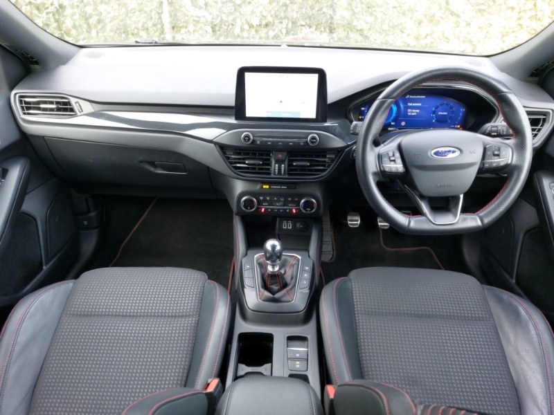 Used Ford Focus 2021 for sale - 77605916: Photo 2