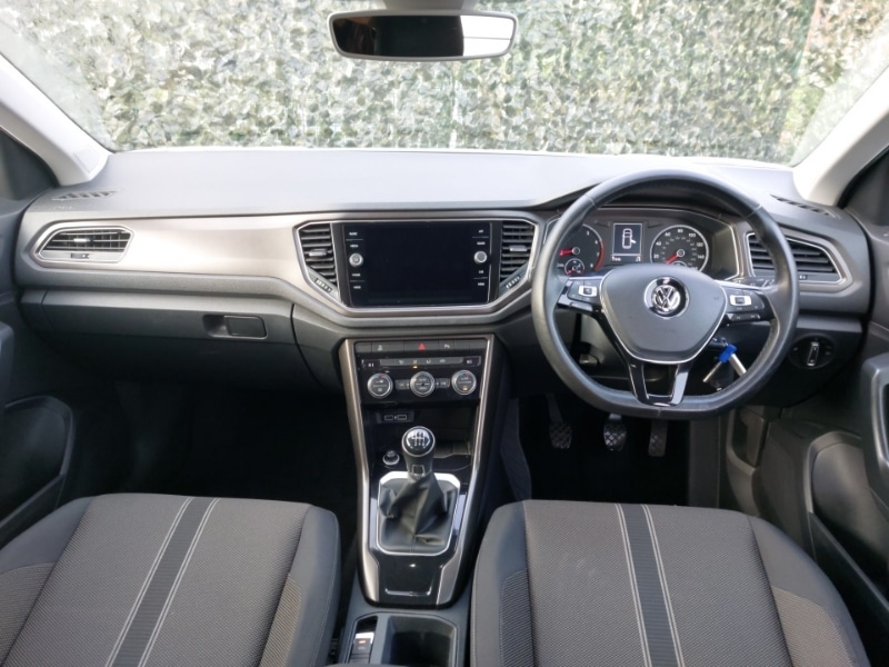 Used Volkswagen T-Roc 2019 for sale - 77126218: Photo 2