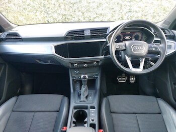 Used Audi Q3 2022 for sale - 78274735: Photo
