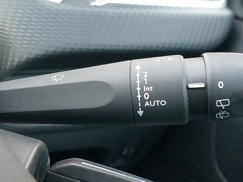 Used Peugeot 2008 2019 for sale - 77062429: Photo 14