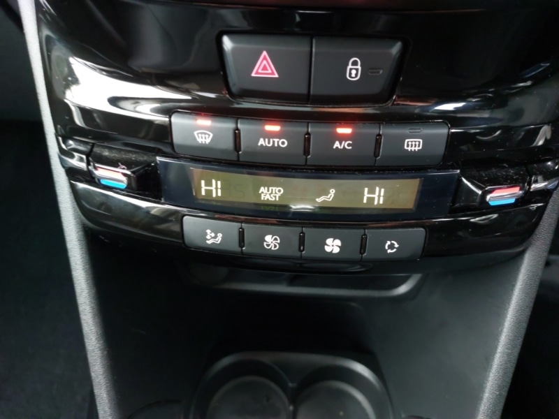 Used Peugeot 2008 2019 for sale - 77062429: Photo 15