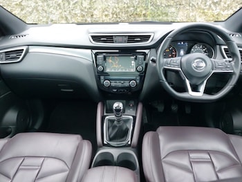 Used Nissan Qashqai 2019 for sale - 79543381: Photo