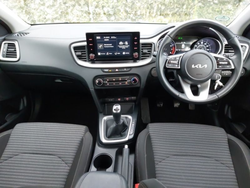 Used Kia XCeed 2023 for sale - 77325020: Photo 2