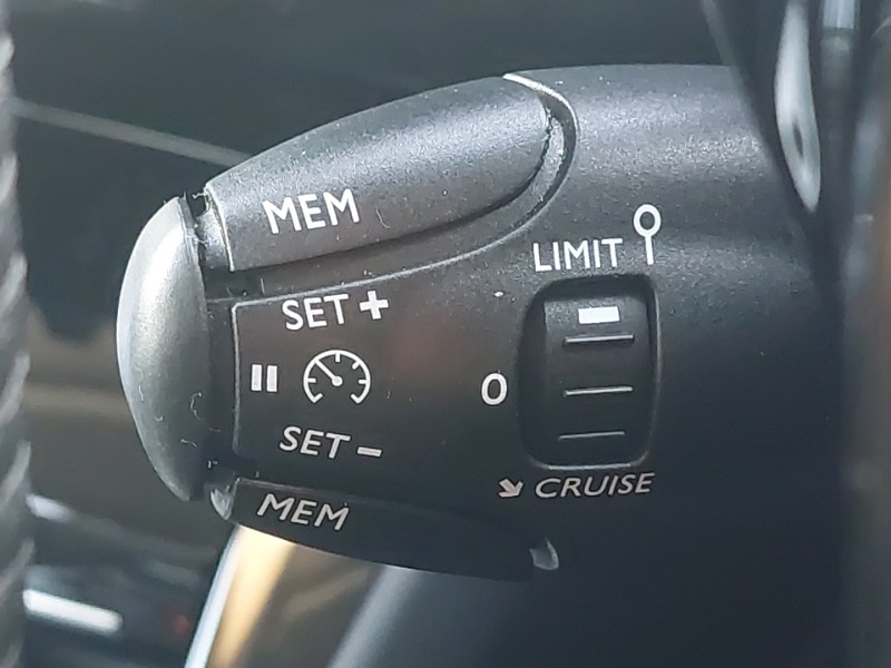 Used Peugeot 208 2023 for sale - 76651633: Photo 14