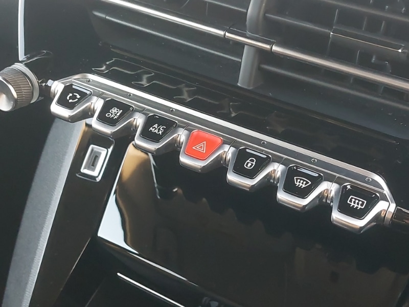 Used Peugeot 208 2023 for sale - 76651633: Photo 19