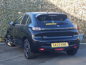 Used Peugeot 208 2023 for sale - 76651633: Photo