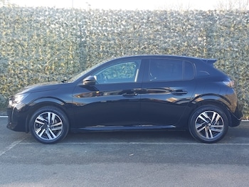 Used Peugeot 208 2023 for sale - 76651633: Photo