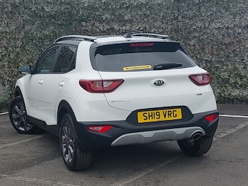 Used Kia Stonic 2019 for sale - 78803749: Photo