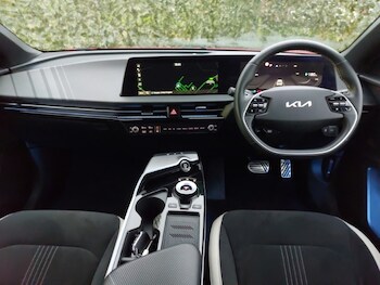 Used Kia EV6 2022 for sale - 77039303: Photo