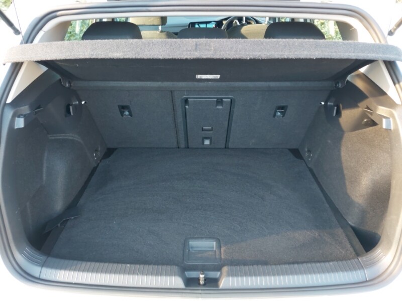 Used Volkswagen Golf 2021 for sale - 76695898: Photo 8