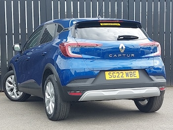 Used Renault Captur 2022 for sale - 78490713: Photo