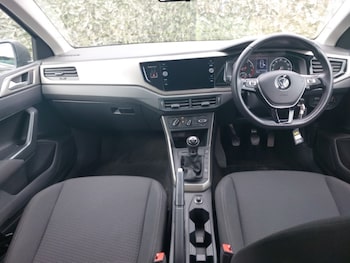 Used Volkswagen Polo 2020 for sale - 75914412: Photo
