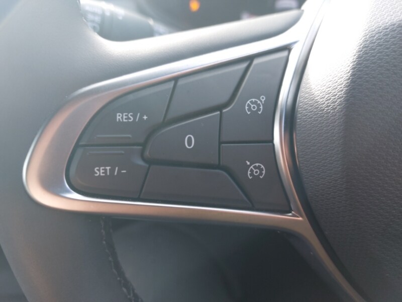 Used Renault Clio 2025 for sale - 77907949: Photo 12