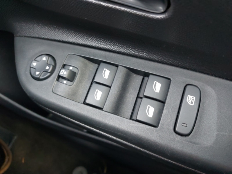 Used Vauxhall Corsa 2023 for sale - 78147319: Photo 12