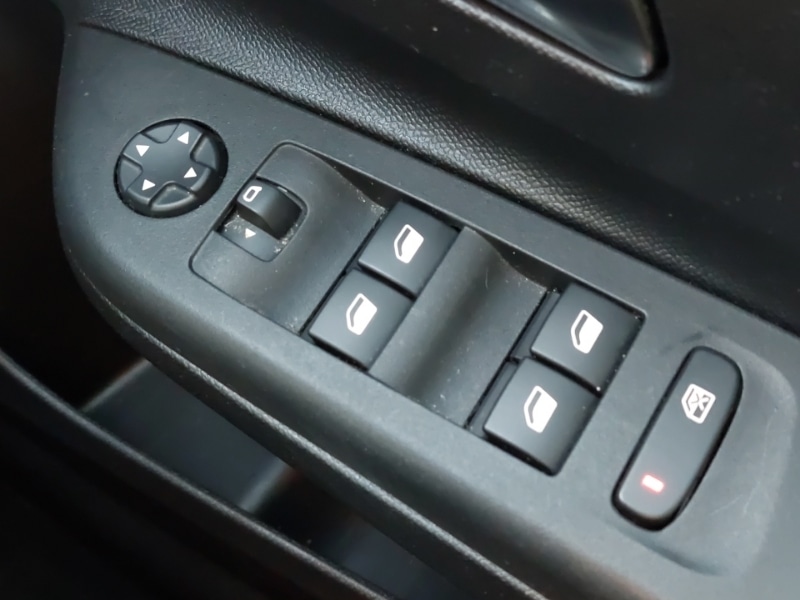 Used Vauxhall Corsa 2022 for sale - 76779573: Photo 12