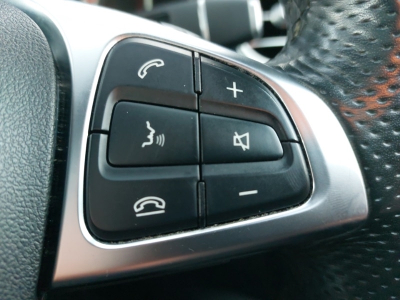 Used Mercedes-Benz GLC 2018 for sale - 77012573: Photo 17