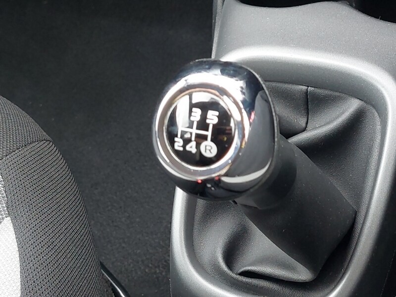 Used Toyota AYGO 2019 for sale - 77988069: Photo 17