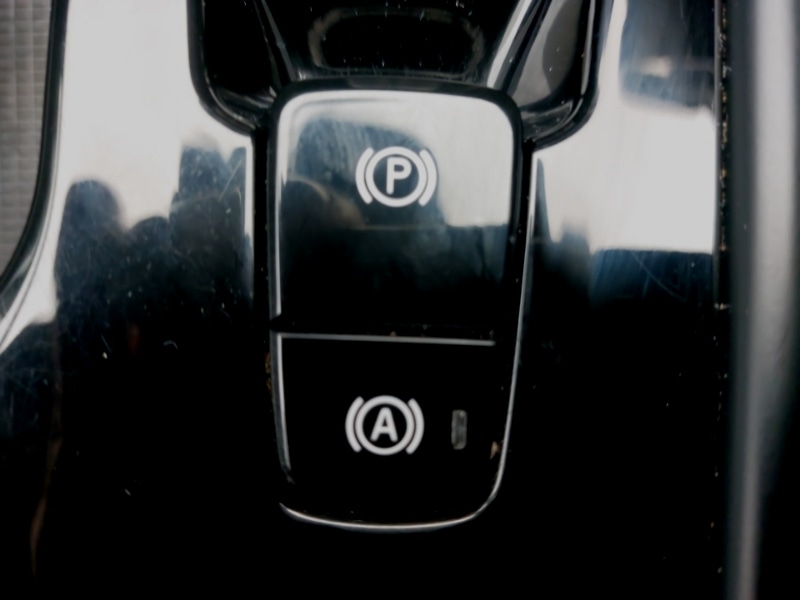 Used Volvo XC40 2021 for sale - 76343649: Photo 16