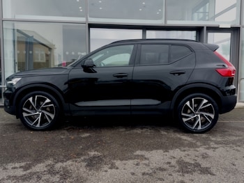 Used Volvo XC40 2021 for sale - 76343649: Photo