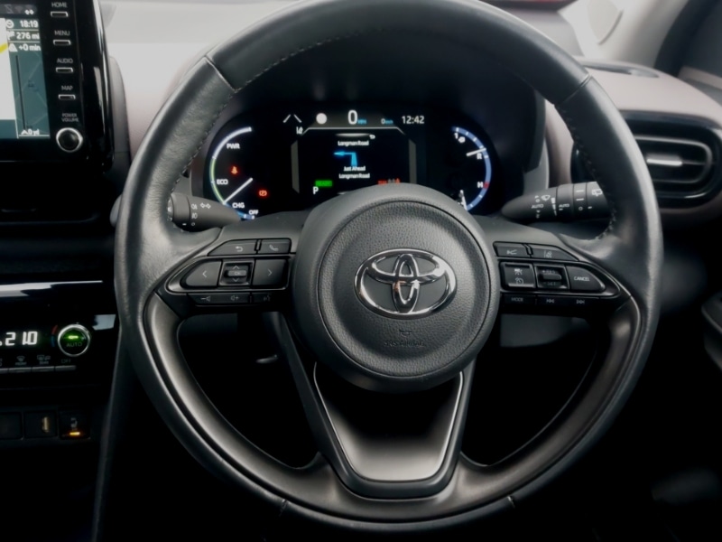 Used Toyota Yaris Cross 2022 for sale - 76970616: Photo 7