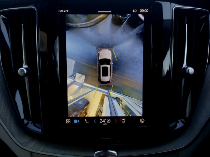 Used Volvo XC60 2022 for sale - 77126104: Photo 19