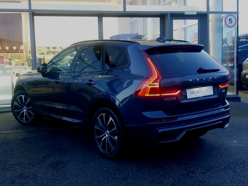 Used Volvo XC60 2022 for sale - 77126104: Photo 3