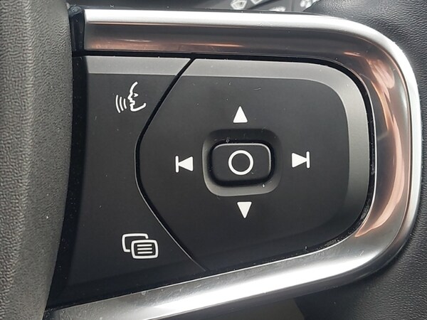 Used Volvo XC40 2022 for sale - 75408896: Photo 15