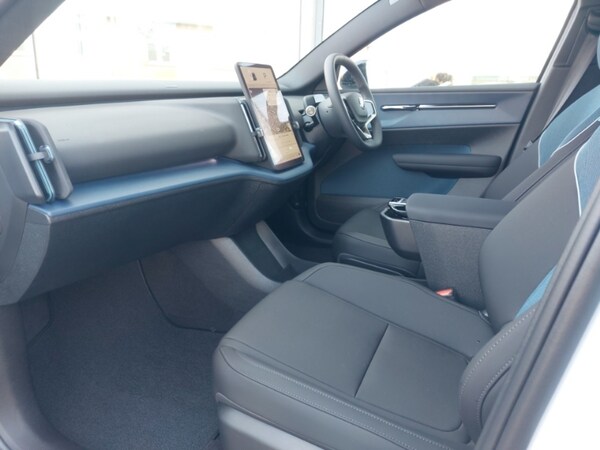 Used Volvo EX30 2025 for sale - 75576789: Photo 5