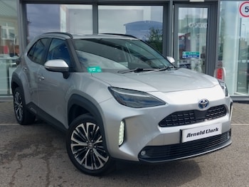 Used Toyota Yaris Cross 2023 for sale - 79356696: Photo
