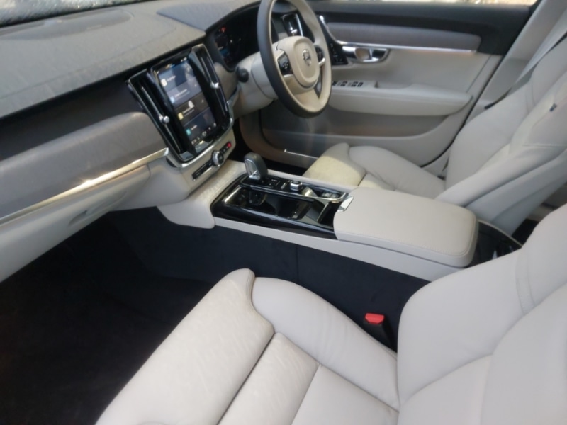 Used Volvo V90 2025 for sale - 76879812: Photo 5