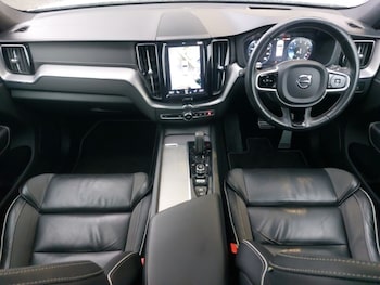 Used Volvo XC60 2021 for sale - 76331794: Photo