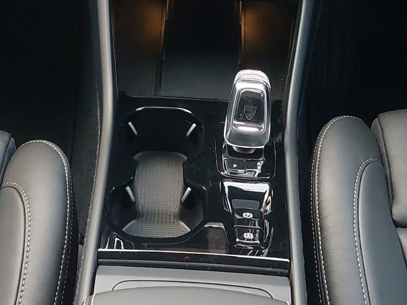 Used Volvo XC40 2025 for sale - 77324920: Photo 13