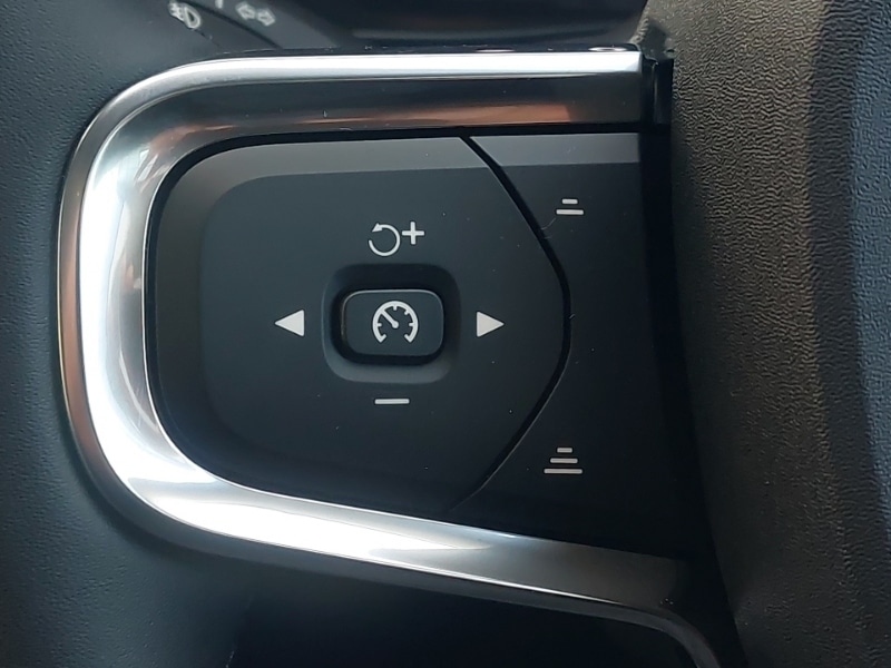 Used Volvo XC40 2025 for sale - 77324920: Photo 16