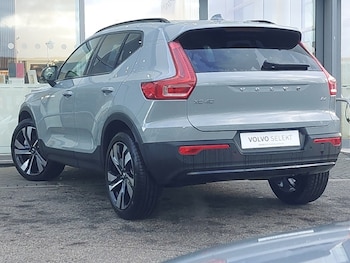 Used Volvo XC40 2025 for sale - 77324920: Photo