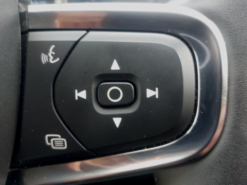 Used Volvo XC40 2022 for sale - 78151539: Photo 17