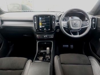 Used Volvo XC40 2022 for sale - 78151539: Photo