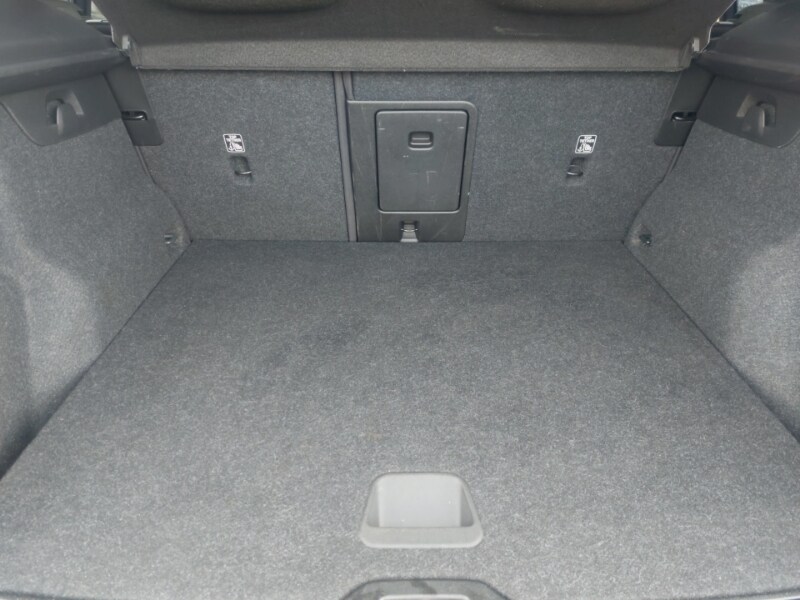 Used Volvo XC40 2022 for sale - 78151539: Photo 8