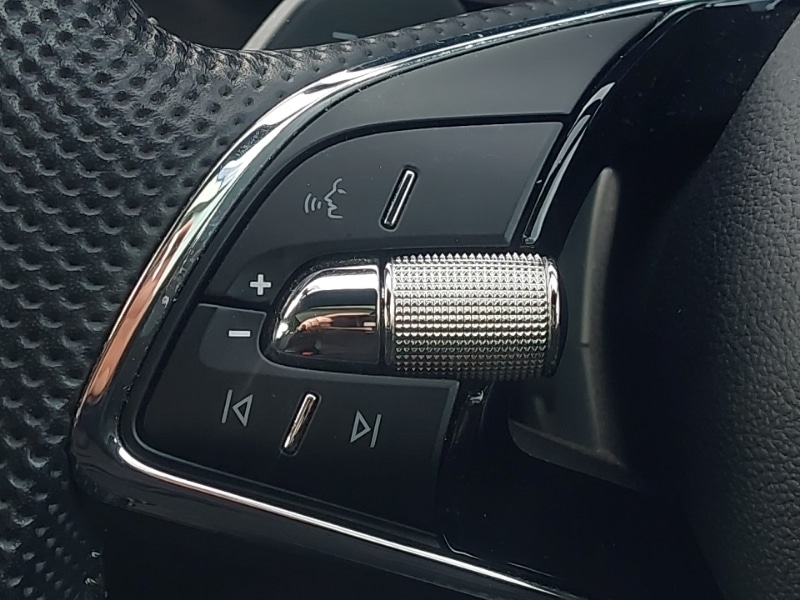 Used Skoda Karoq 2021 for sale - 78164310: Photo 16