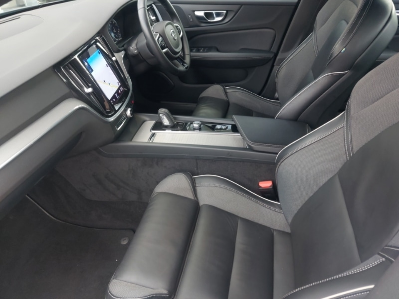 Used Volvo S60 2022 for sale - 77841983: Photo 5