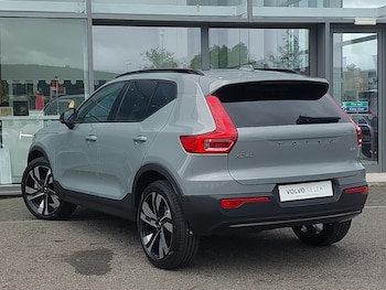 Used Volvo XC40 2025 for sale - 79586362: Photo