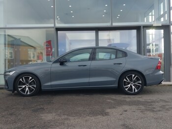 Used Volvo S60 2022 for sale - 77304287: Photo
